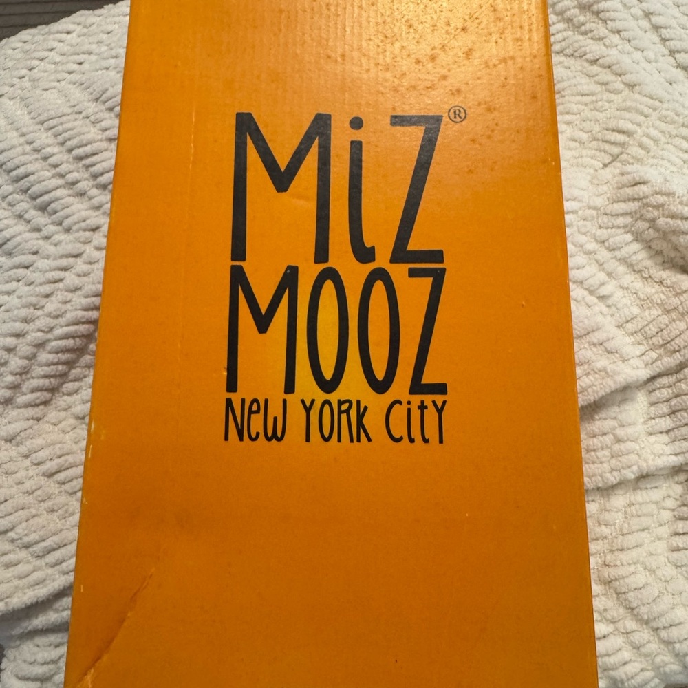 Miz Mooz Women's Shoes